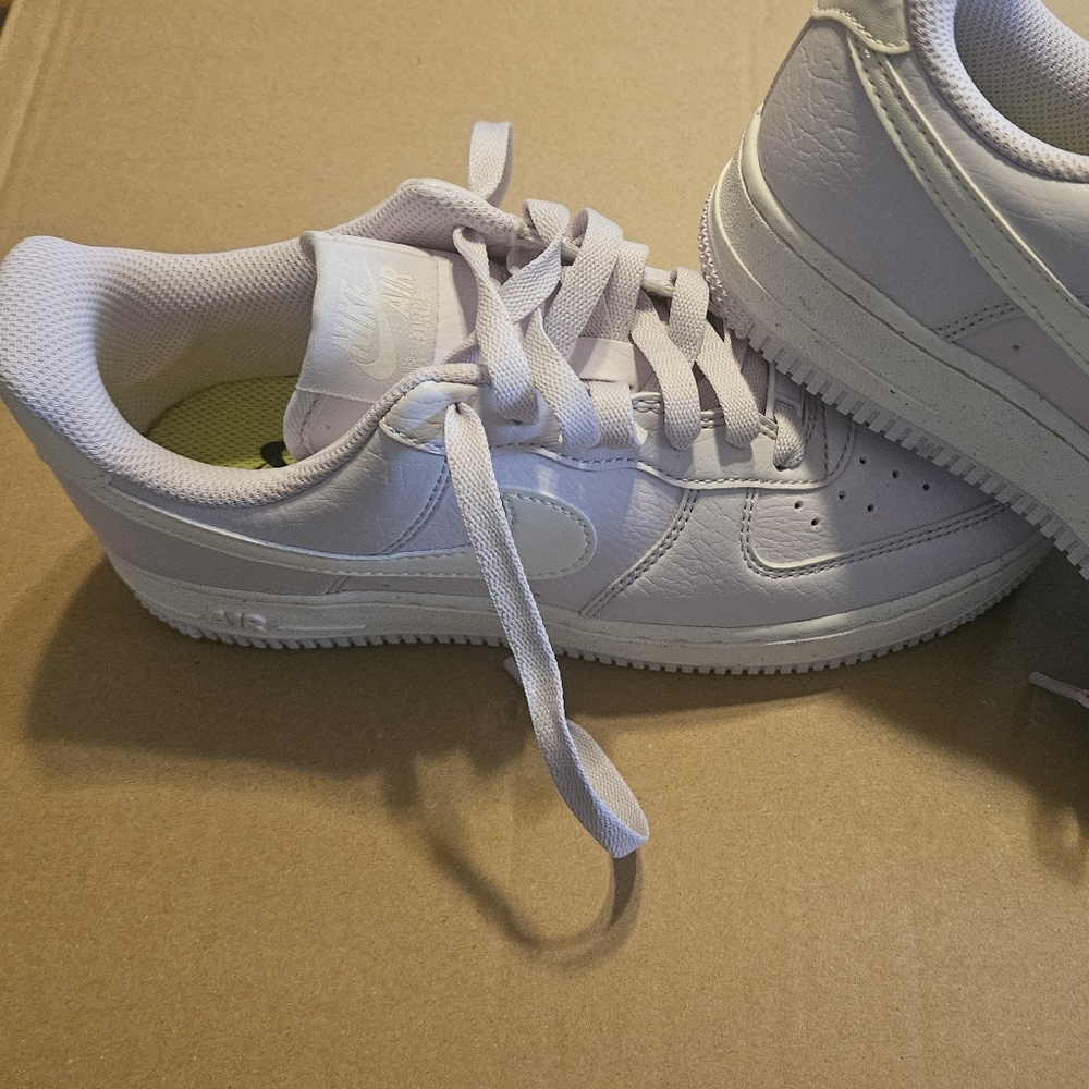 Nike Womens Purple White Sneakers